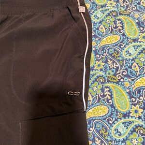 Black Cherokee Infinity joggers